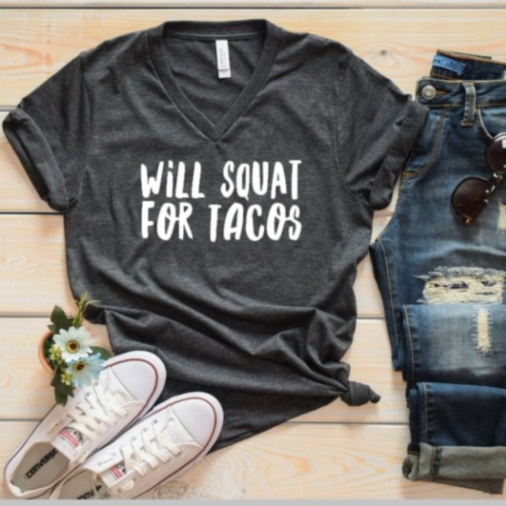 Will Squat For Tacos Women's Graphic Tee t-shirt EUC Size Large